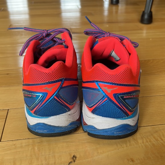 Mizuno Wave inspire 13 running shoe In Malibu blue/pink - Picture 8 of 8